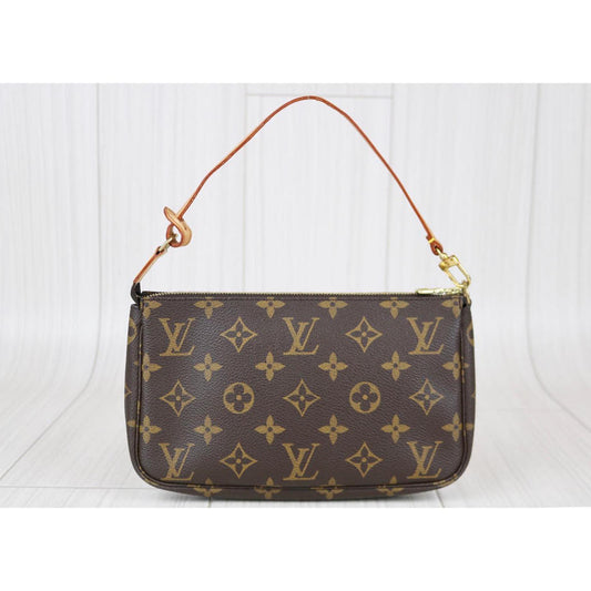 Rank A | LV Monogram Pochette Accessoires |090501