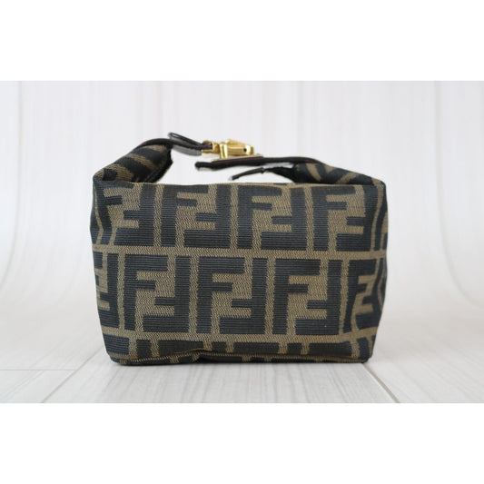 Rank A | FENDI Zucca Handbag |080605