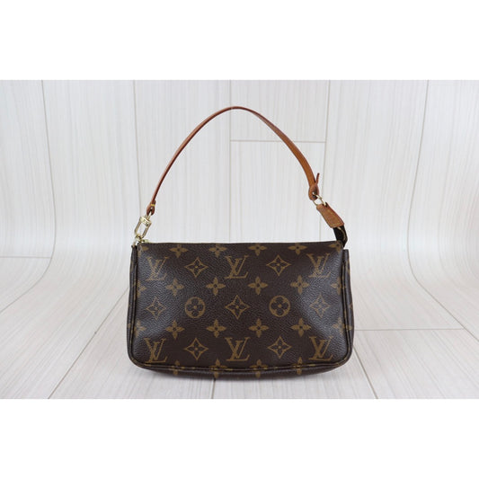 Rank AB | LV Monogram Pochette Accessoires |22101403