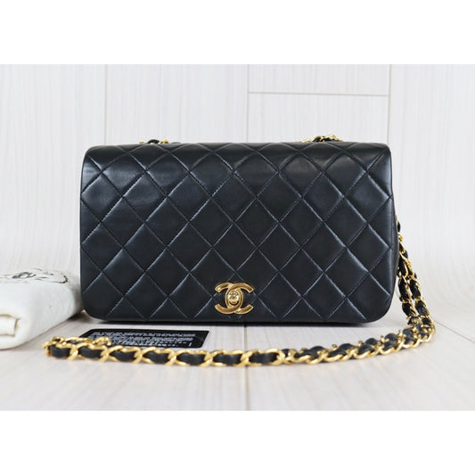 Rank A |CHANEL Lambskin CF23 Shoulder Bag |22101406