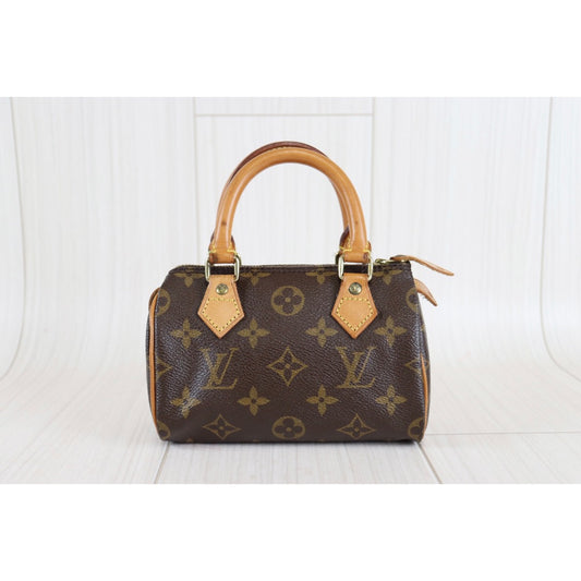 Rank AB | LV Monogram Mini Speedy Handbag |091905