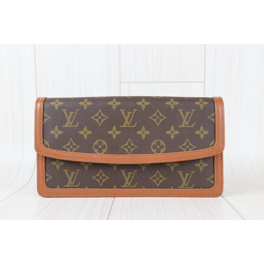 Rank A | LV Monogram Pochette Dame Vintage Clutch Bag|092104