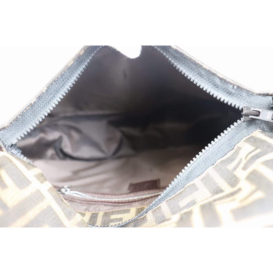 Rank A| FENDI Zucca Mamma Baguette Shoulder Bag |091022