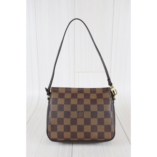 Rank A | LV Damier Truth Make Up |22110705
