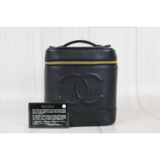Rank A | CHANEL Caviar Skin Vanity Handbag |012010