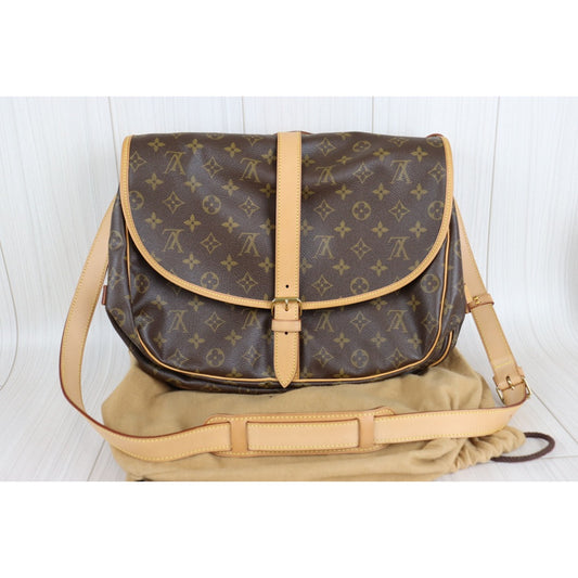 Rank SA | LV Monogram Saumur 35 Shoulder Bag|092922