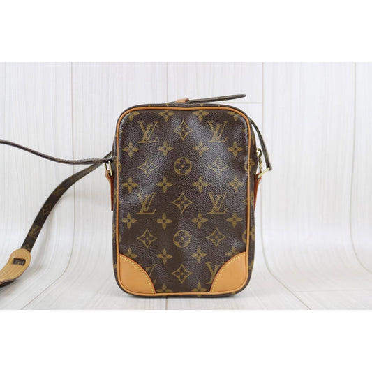 Rank A | LV Monogram Danube Shoulder Bag |012210