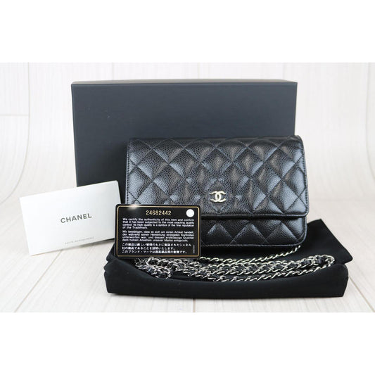 Rank A | CHANEL Caviar Skin Classic Chain Wallet |091613