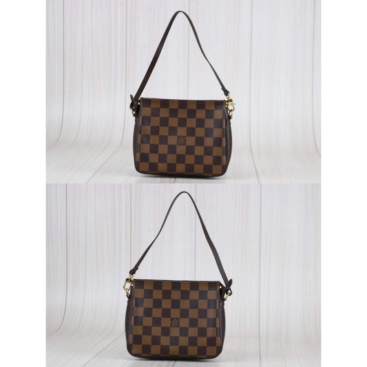 Rank A | LV Damier Truth make up |012710