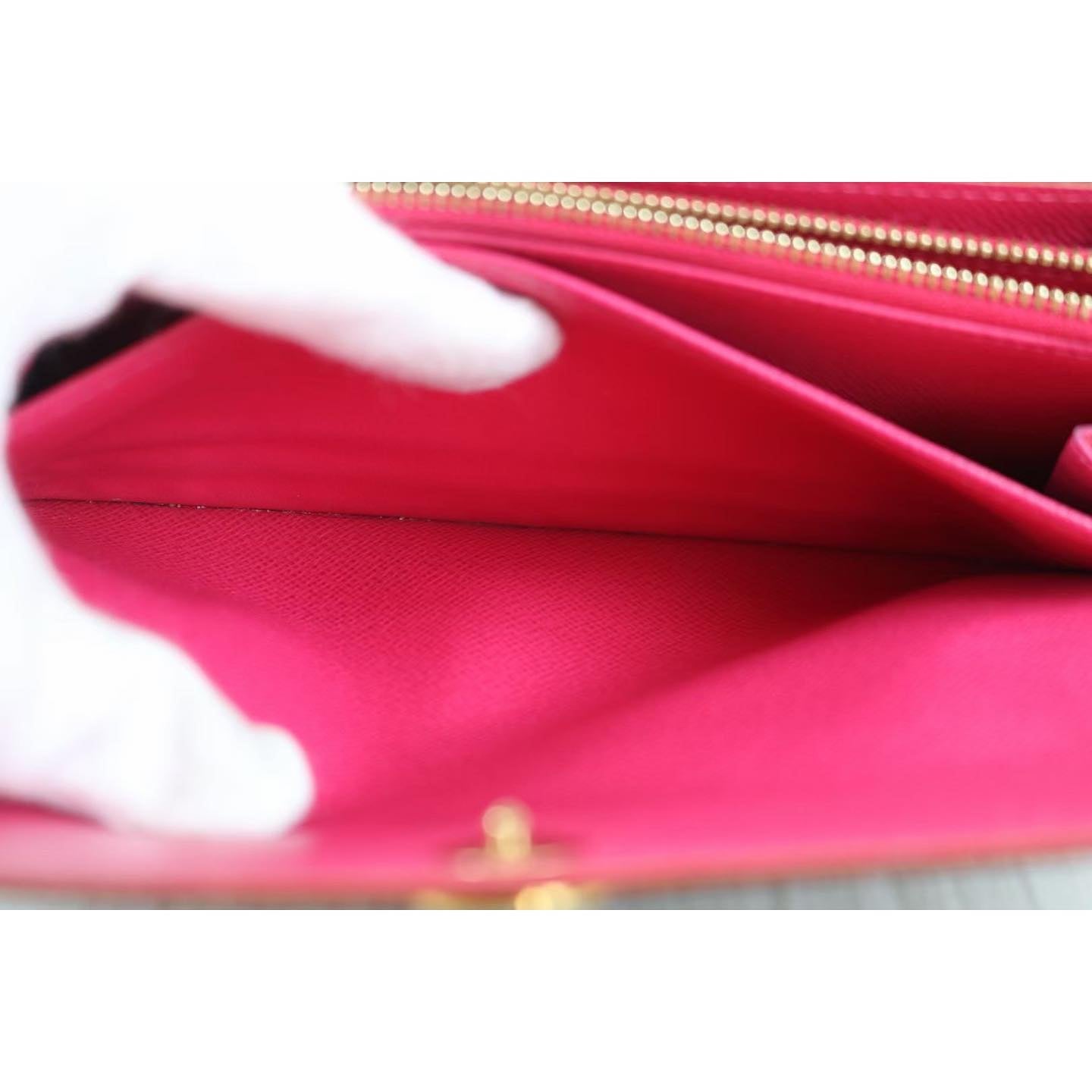 Rank A | LV Multi Monogram Wallet|073109