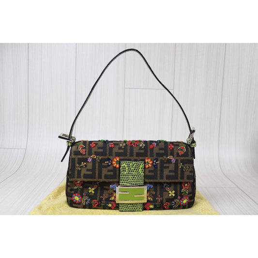 Rank SA | FENDI Zucca Mamma Baguette Shoulder Bag |082601