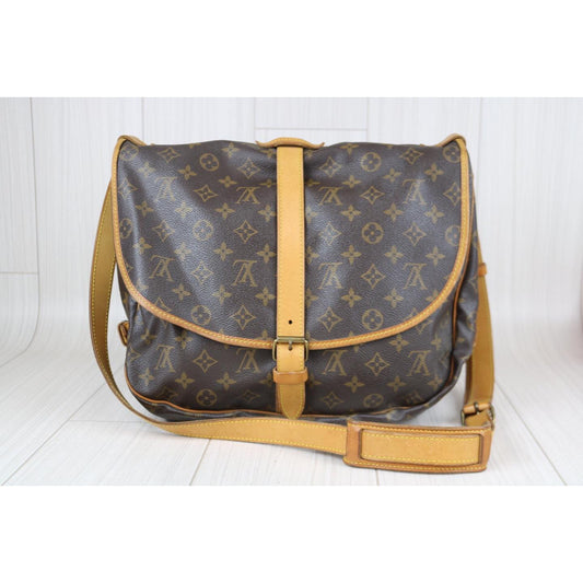 Rank AB | LV Monogram Saumur 35 Shoulder Bag|092109