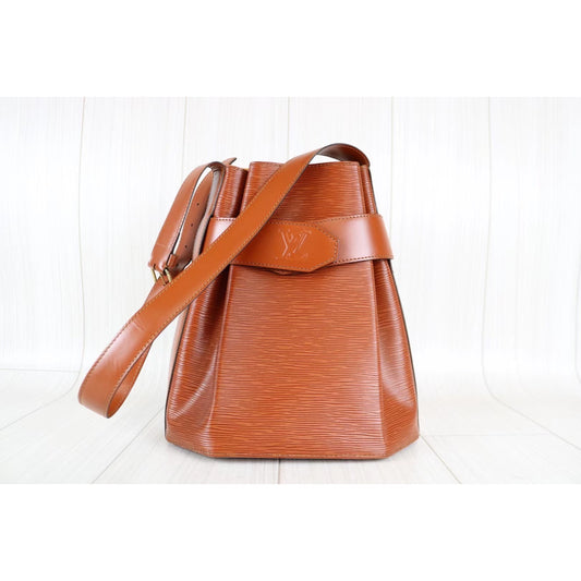 Rank A | LV Epi Shoulder Bag| 030921