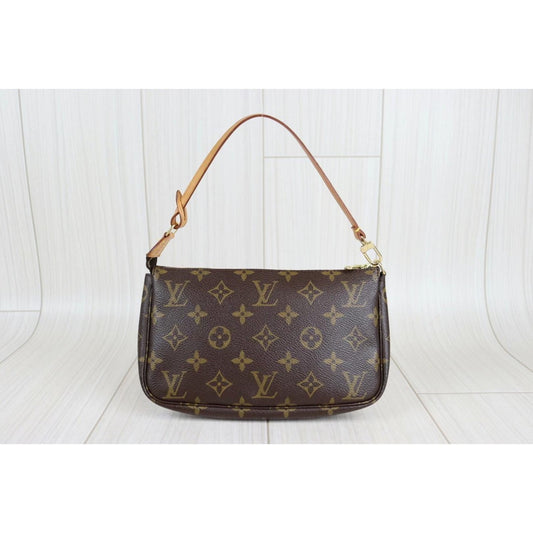 Rank A | LV Monogram Pochette Accessoires |22102502