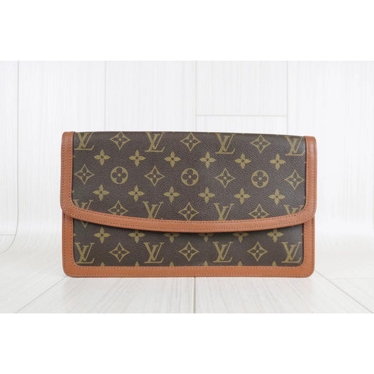Rank A | LV Monogram Vintage Clutch Bag|052508