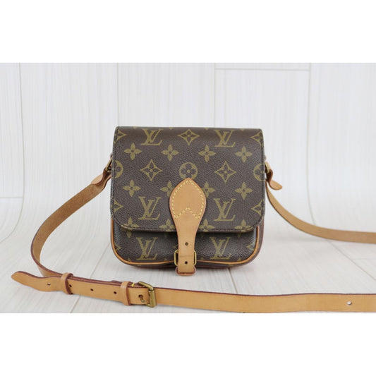 Rank A| LV Vintage Monogram Shouldbag |062905