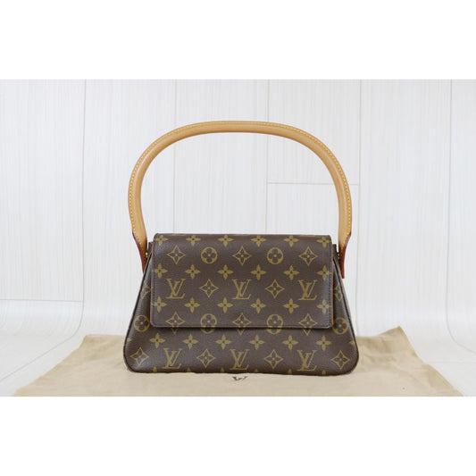 Rank A | LV Monogram Mini Looping Shoulder Bag |062009