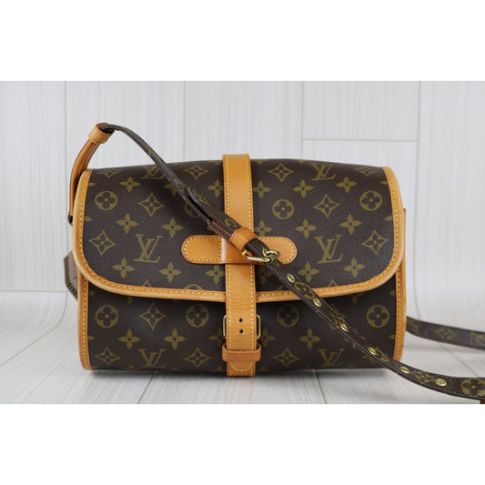 Rank AB| LV Monogram Vintage Shoulder Bag |061711