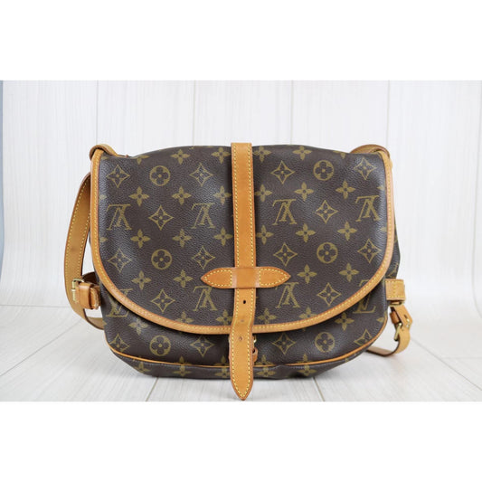 Rank AB | LV Monogram Saumur MM Shoulder Bag|030410
