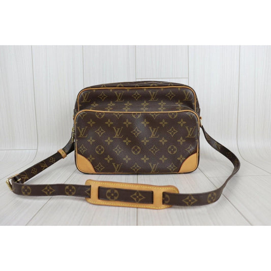 Rank A |LV Monogram Nile Shoulder Bag|22120701