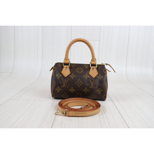 Rank AB | LV Monogram Mini Speedy Handbag |23040704