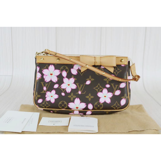 Rank SA | LV Takashi Murakam Sakura Monogram Pochette Accessoires |050702