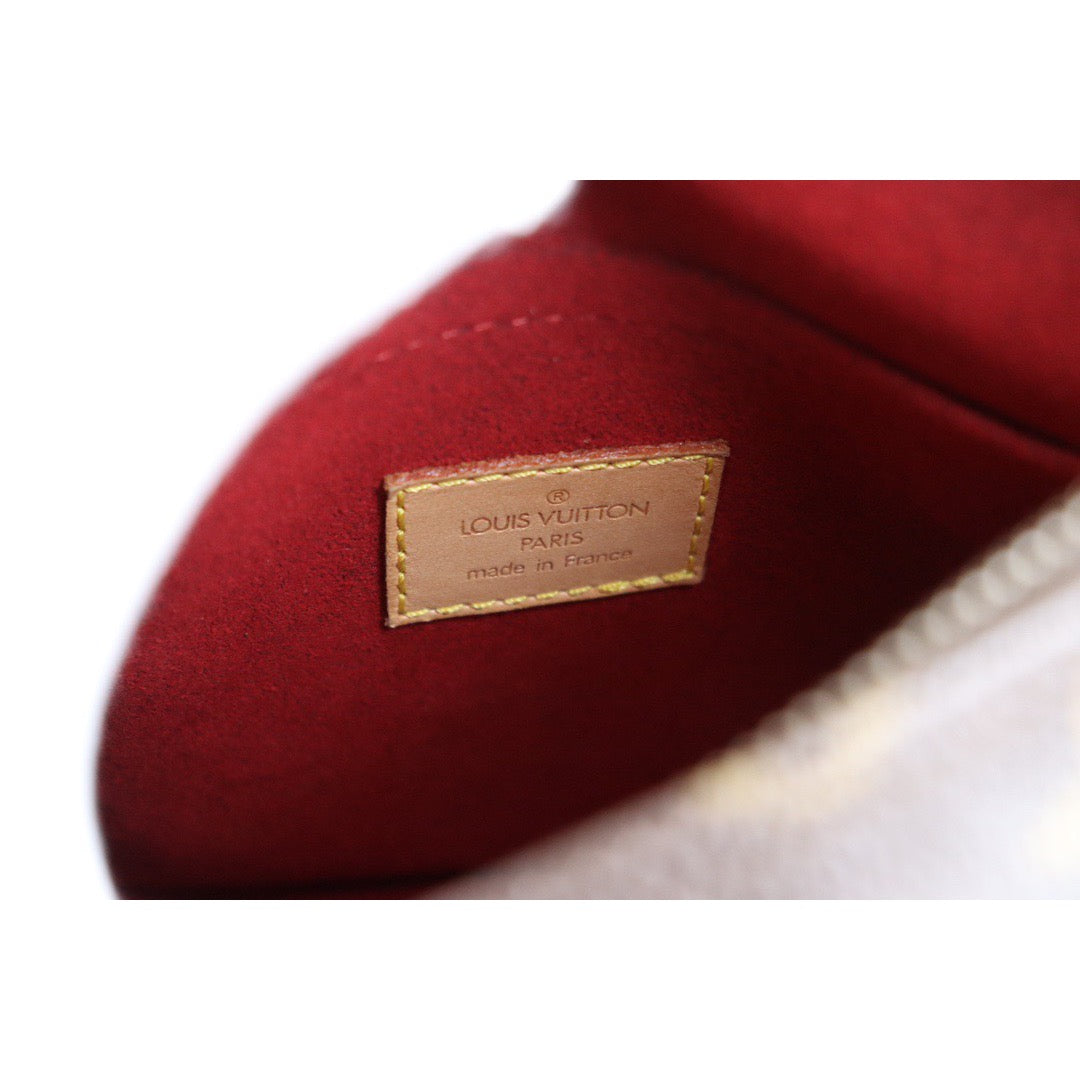 Rank AB |LV Monogram Pochette Croissant MM Shoulder Bag|22121608