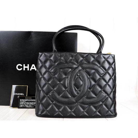 Rank A | CHANEL Caviar Skin Leather Calf Leather Tote Bag|032423
