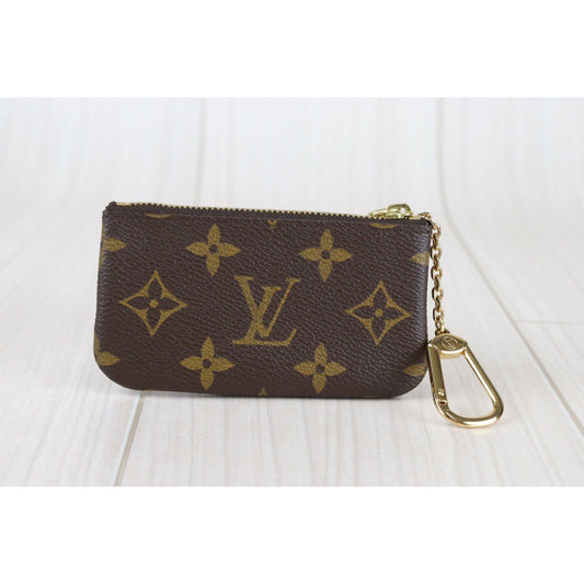 Rank SA | LV Monogram Pochette Cre|23011303