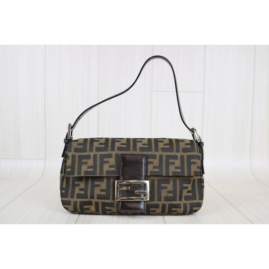 Rank A | FENDI Zucca Mamma Baguette Shoulder Bag |061403