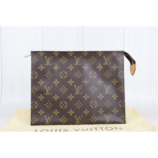 Rank A | LV Monogram Pochette Toilette 26 |080612