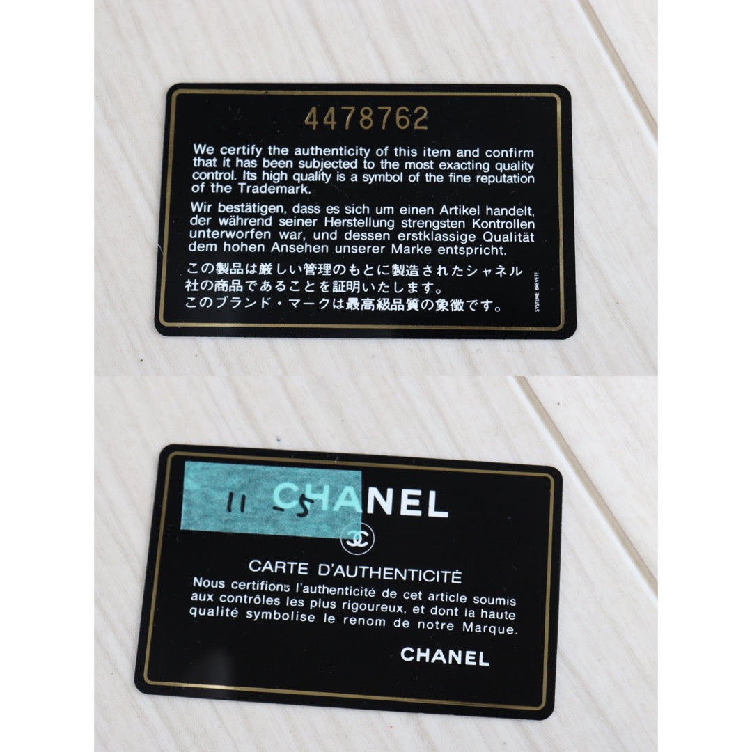 Rank A | CHANEL Caviar Skin Cosmetic Pouch |23022410