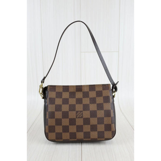 Rank A | LV Damier Truth Make Up |22111404