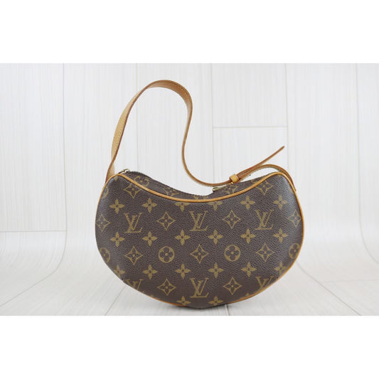 Rank AB |LV Monogram Pochette Croissant Shoulder Bag|032331
