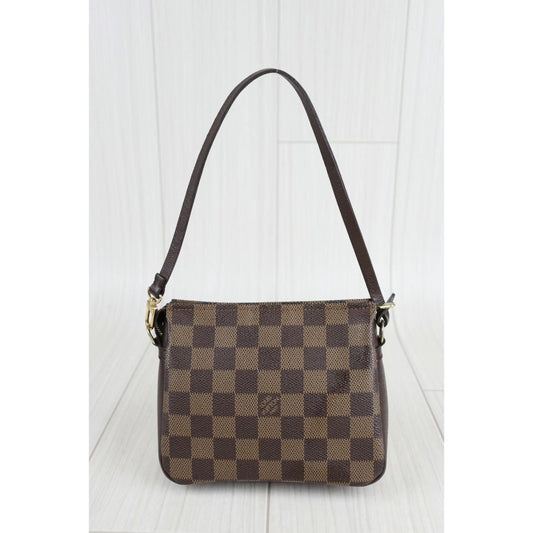 Rank A | LV Damier Truth Make Up |22110104