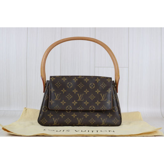 Rank AB | LV Monogram Mini looping Shoulder Bag |060715