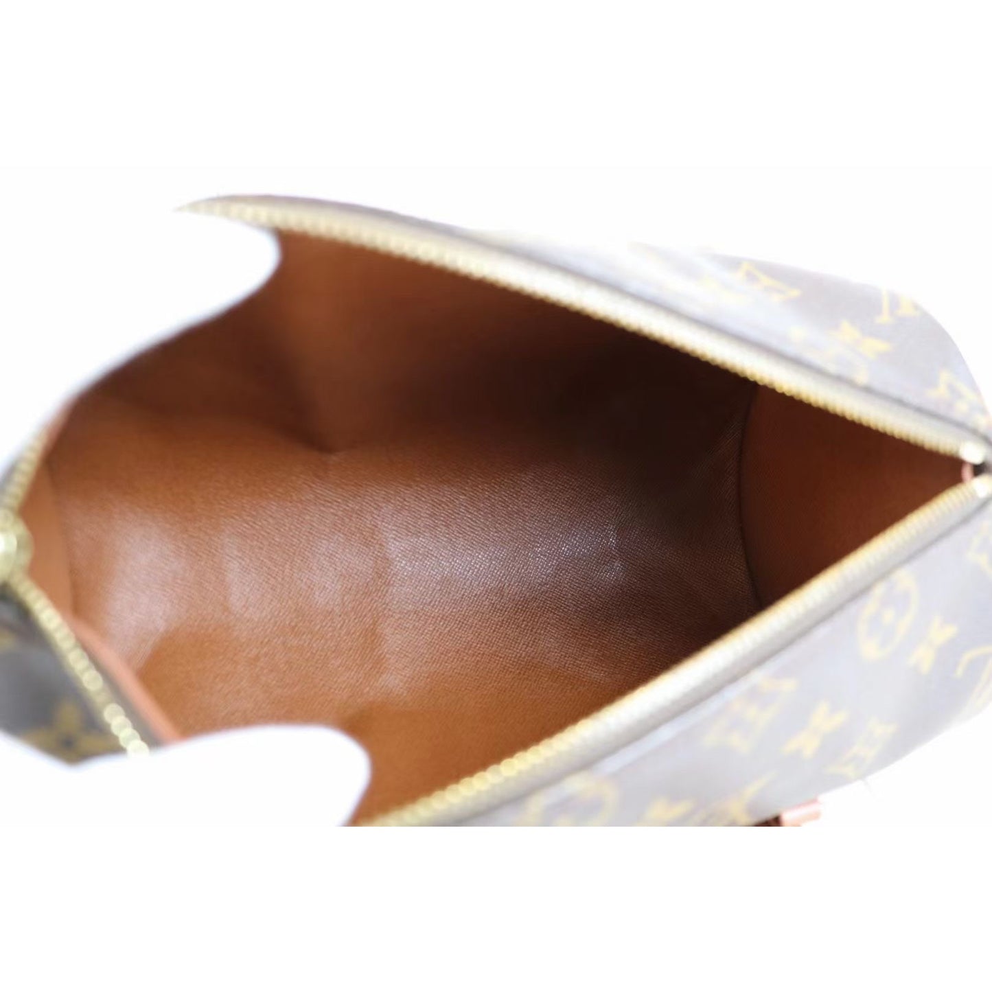 Rank A | LV Monogram Papillon 26 Handbag |030114