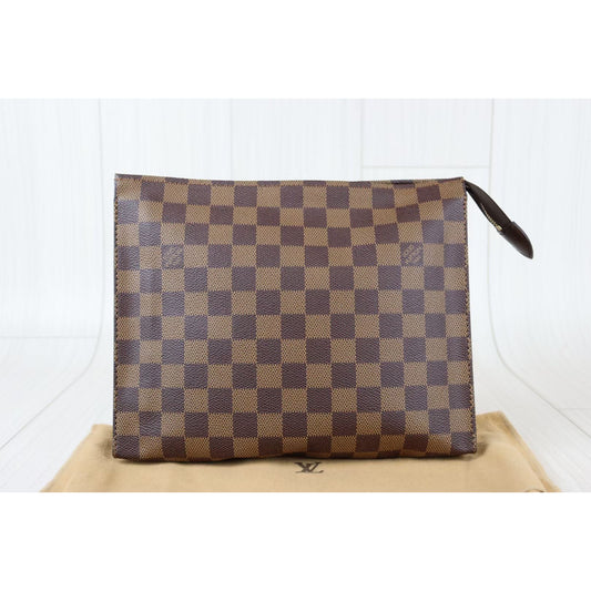 Rank A | LV Damie Pochette Toilette 26 |072420