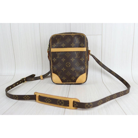 Rank A | LV Monogram Danube Shoulder Bag |22102603