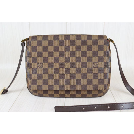 Rank A | LV Special Orders Damier Musette Tango Shoulder Bag|090104