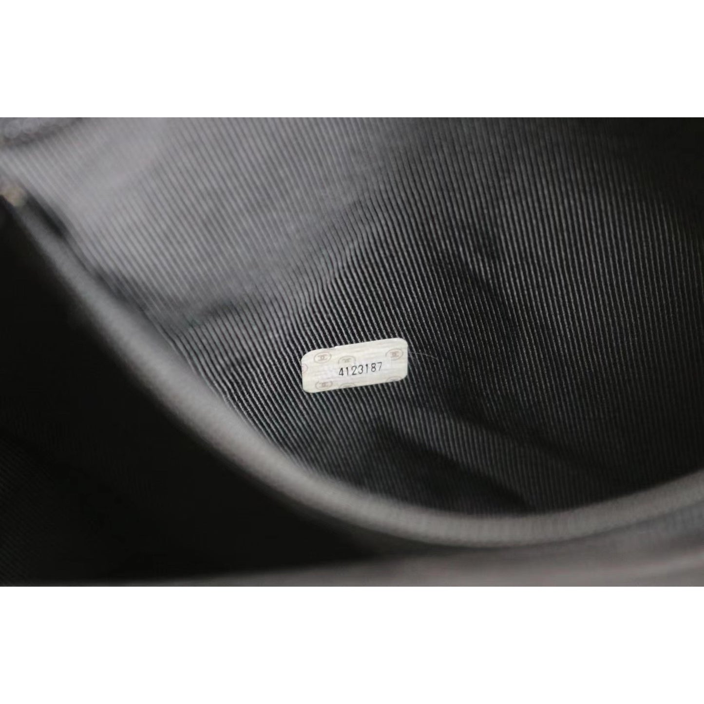 Rank A |CHANEL Caviar Skin Shoulder Bag|030201