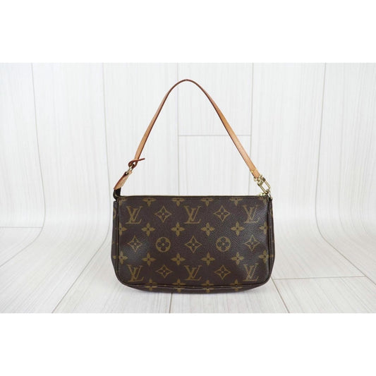 Rank AB | LV Monogram Pochette Accessoires |22112901