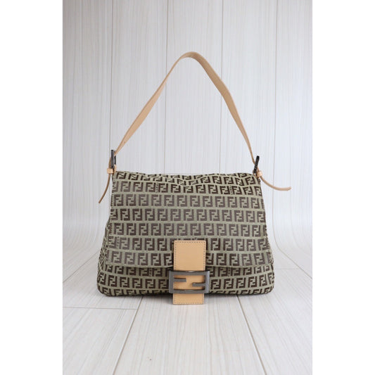 Rank A| FENDI Baguette Shoulder Bag |23031305