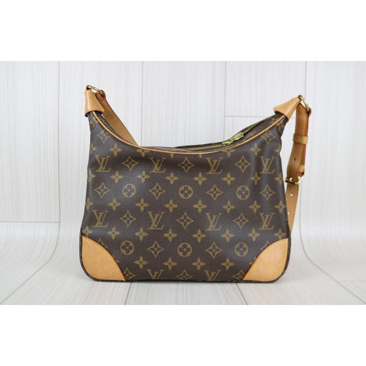 Rank A|LV Monogram Boulogne 30 Shoulder Bag |061411