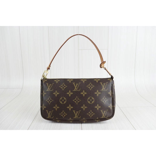 Rank A | LV Monogram Pochette Accessoires |22102503