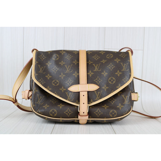W-Rank SA | LV Monogram Saumur MM Shoulder Bag|060706