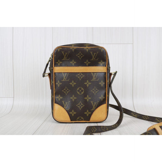 Rank AB | LV Monogram Danube Shoulder Bag |032505