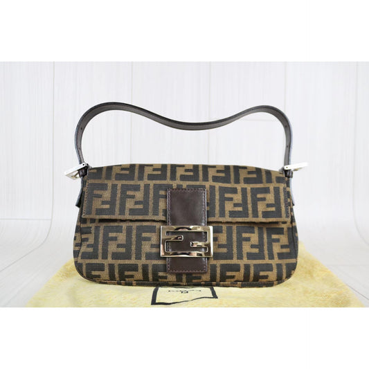 Rank SA | FENDI Zucca Mamma Baguette Shoulder Bag |053105