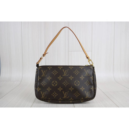 Rank A | LV Monogram Pochette Accessoires |030405