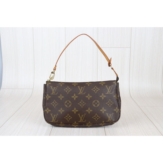 Rank A | LV Monogram Pochette Accessoires |22121501